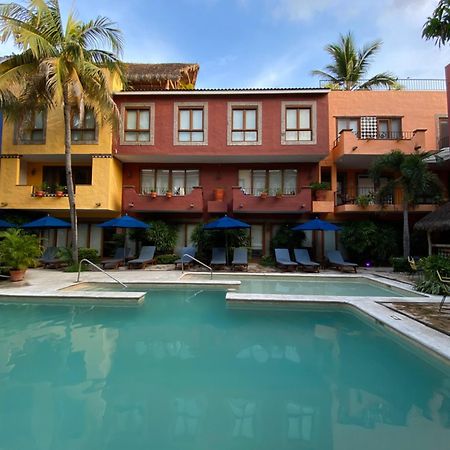 Casa Loteria -Pueblito Sayulita- Colorful, Family And Relax Experience With Private Parking And Pool Hotel Bagian luar foto