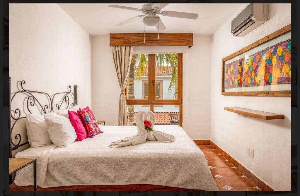 Casa Loteria -Pueblito Sayulita- Colorful, Family And Relax Experience With Private Parking And Pool Hotel Bagian luar foto