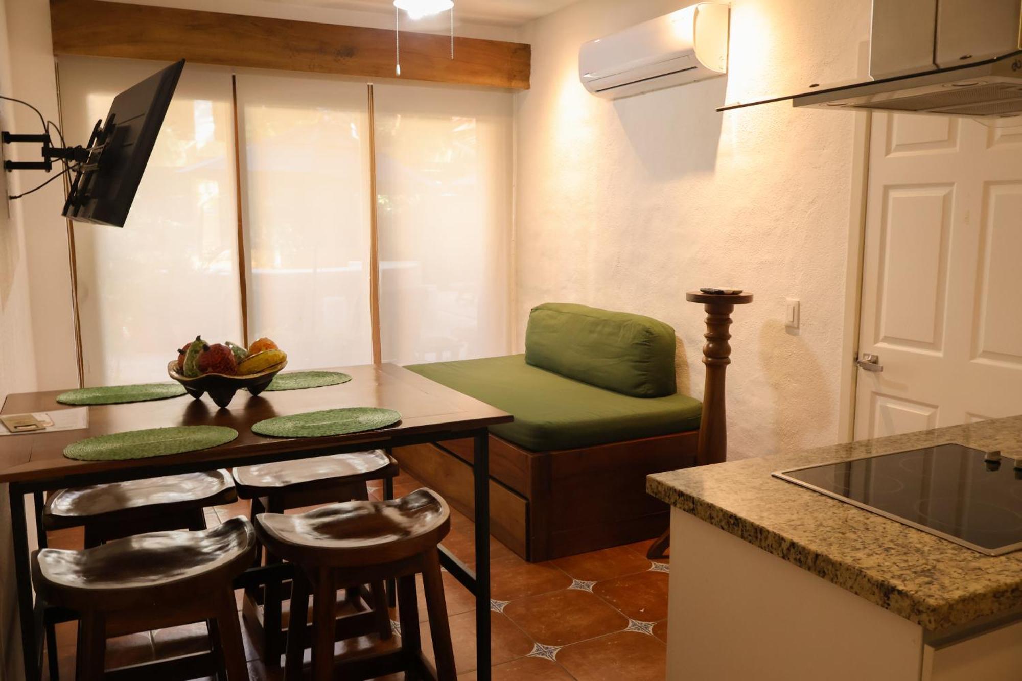 Casa Loteria -Pueblito Sayulita- Colorful, Family And Relax Experience With Private Parking And Pool Hotel Bagian luar foto