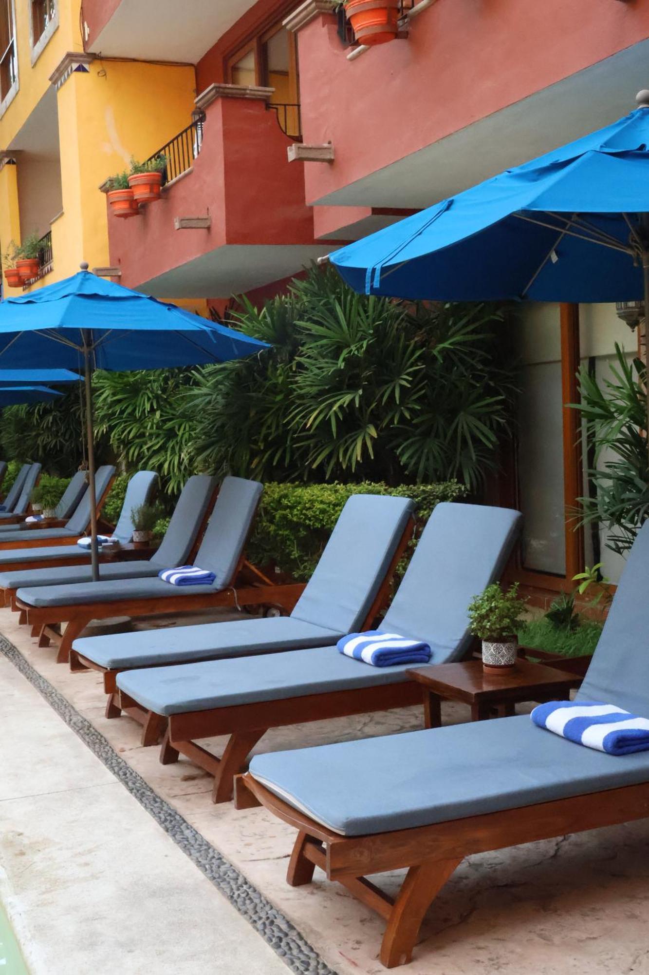 Casa Loteria -Pueblito Sayulita- Colorful, Family And Relax Experience With Private Parking And Pool Hotel Bagian luar foto