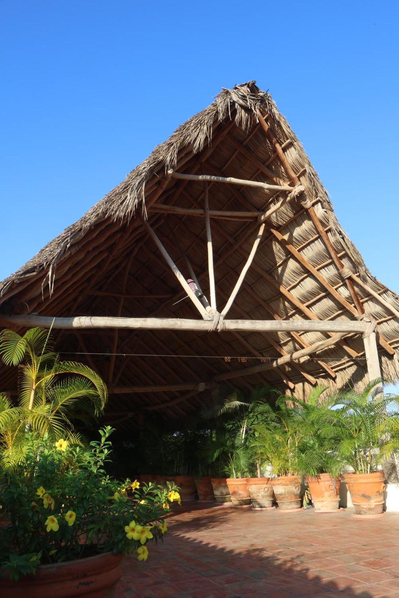 Casa Loteria -Pueblito Sayulita- Colorful, Family And Relax Experience With Private Parking And Pool Hotel Bagian luar foto